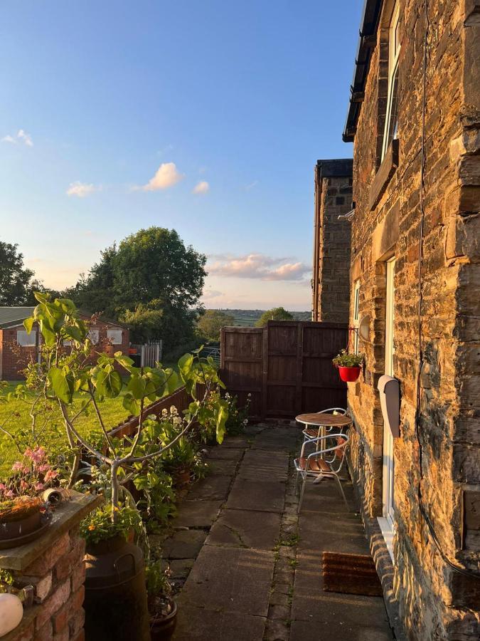 Park View Cottage Liversedge Экстерьер фото